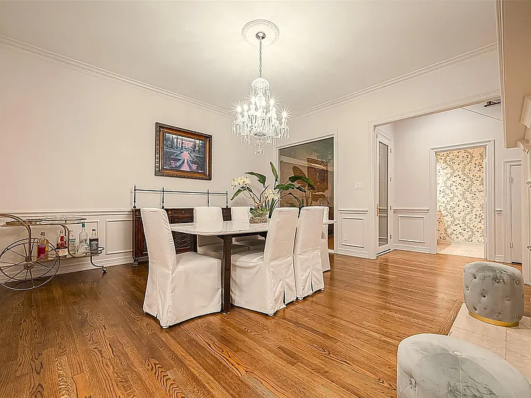 983 S Post Oak Ln — Photo 10