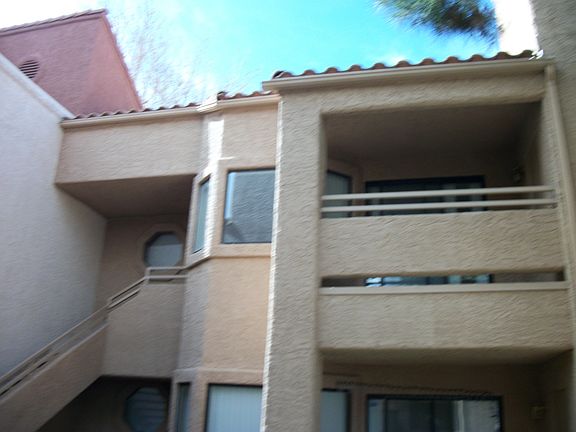 3rd image of 5048 S Rainbow Blvd #206