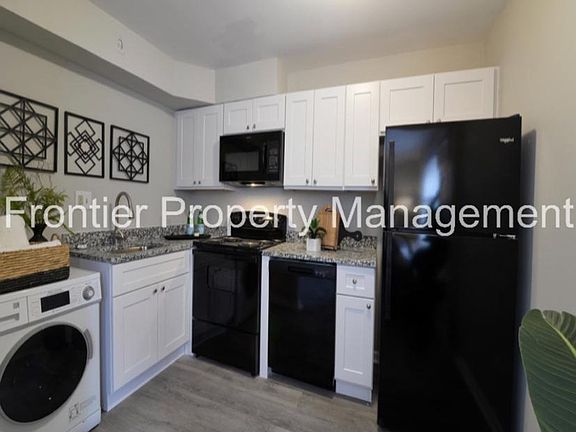 2nd image of 3320 Greenwood Blvd #6