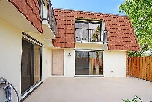 4th image of 3001 San Clara Dr #4-D
