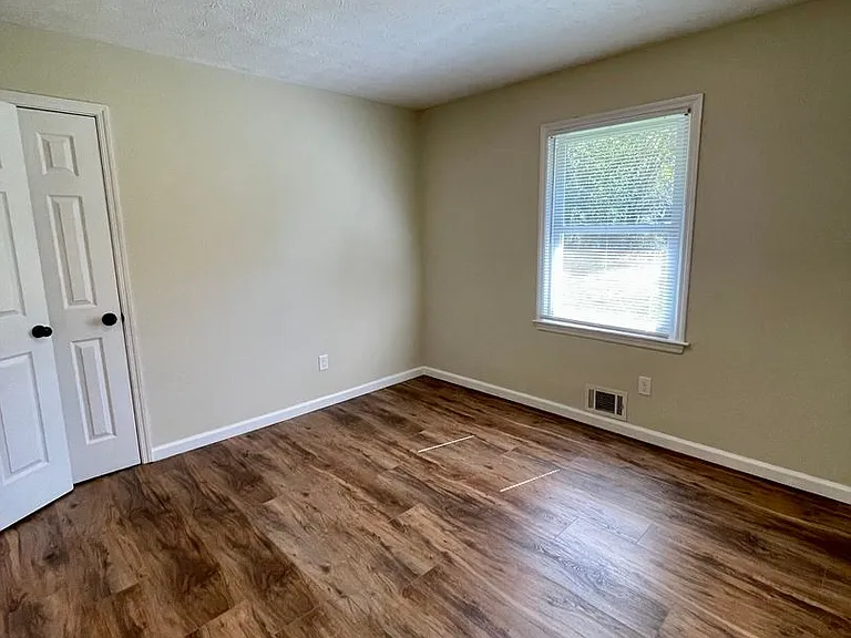 55 Mangham Rd — Photo 12