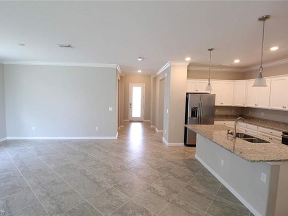 5th image of 10245 Livorno Dr