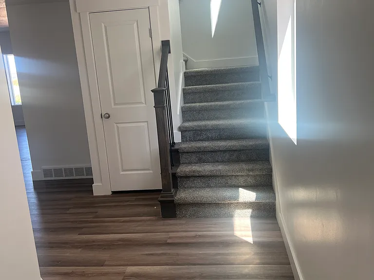812 Sundance Ave — Photo 3