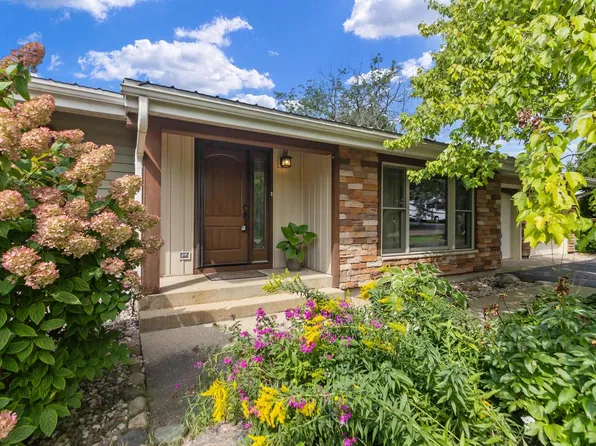 N1549 Bluebird DRIVE, Lake Geneva, WI 53147