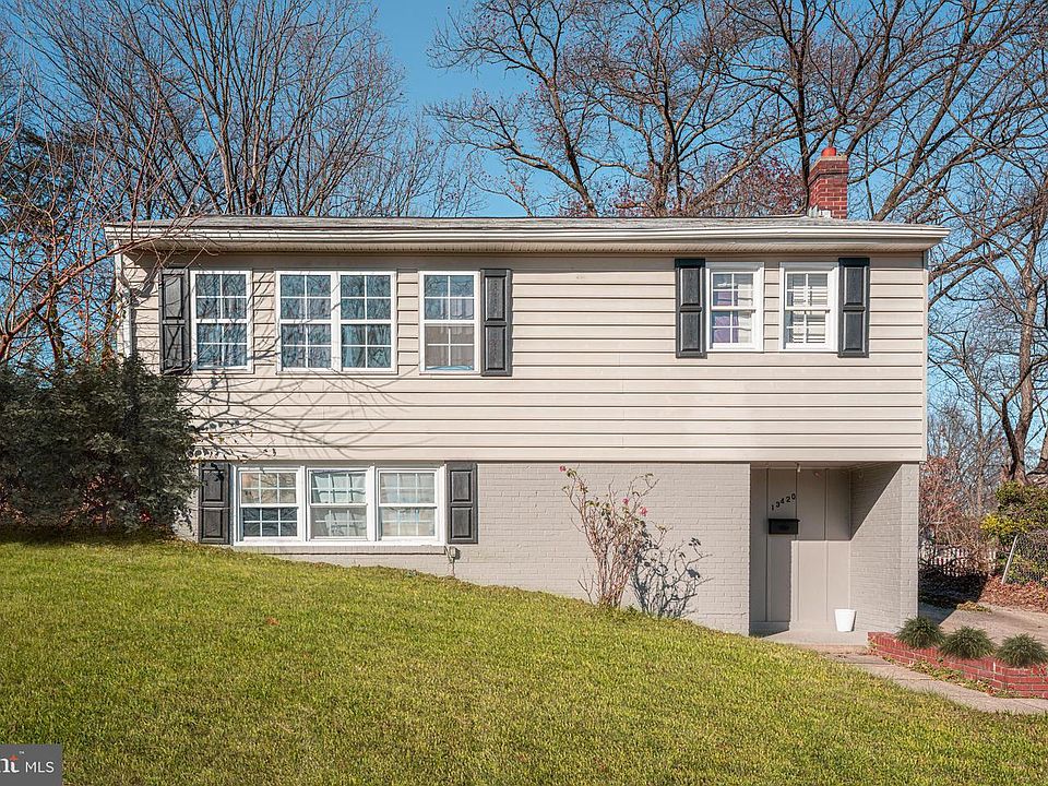 1st image of 13420 Greenacre Dr