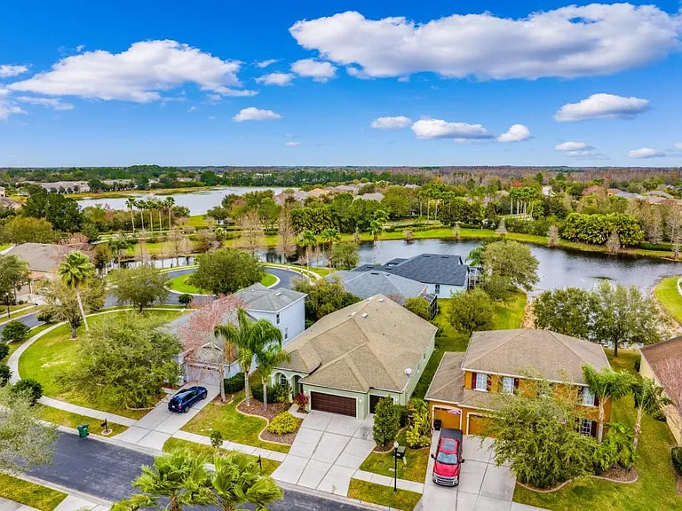 27211 Fern Glade Ct — Photo 40