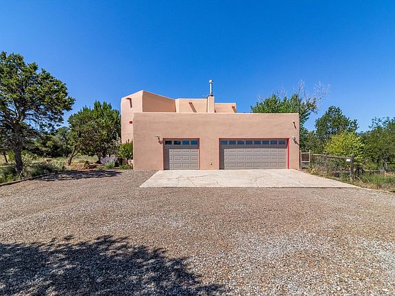 2nd image of 66 Kiva Pl