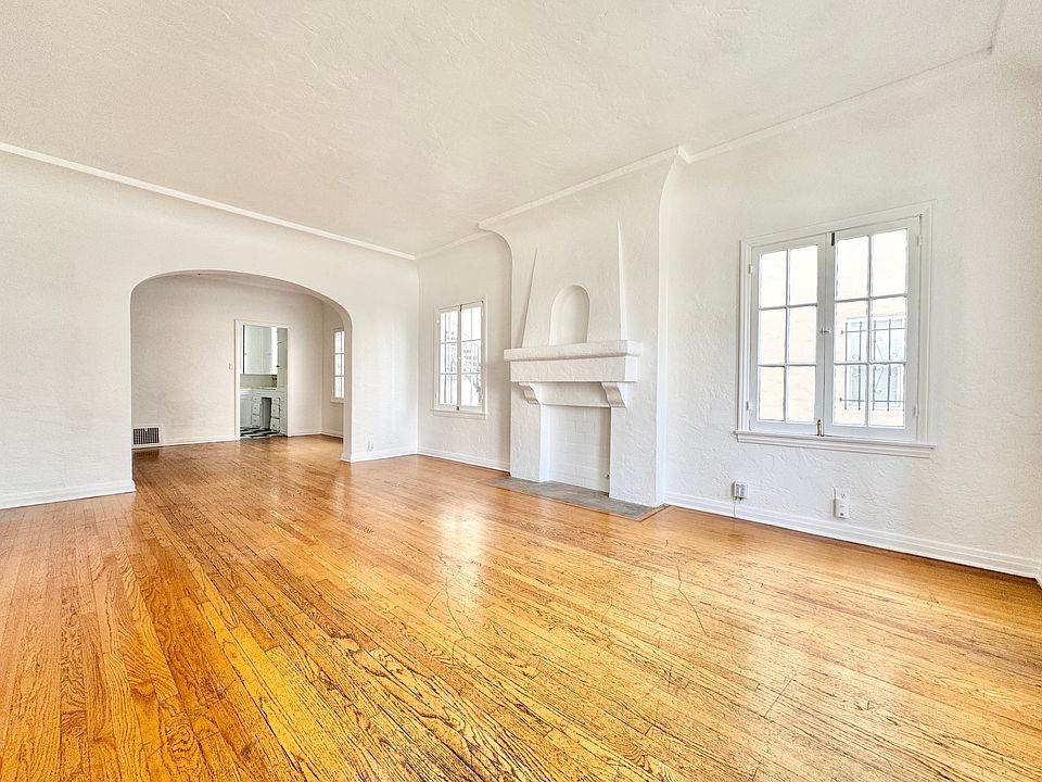 1st image of 336 N Genesee Ave #A