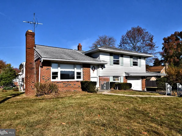 1401 Mermaid Ln, Wyndmoor, PA 19038