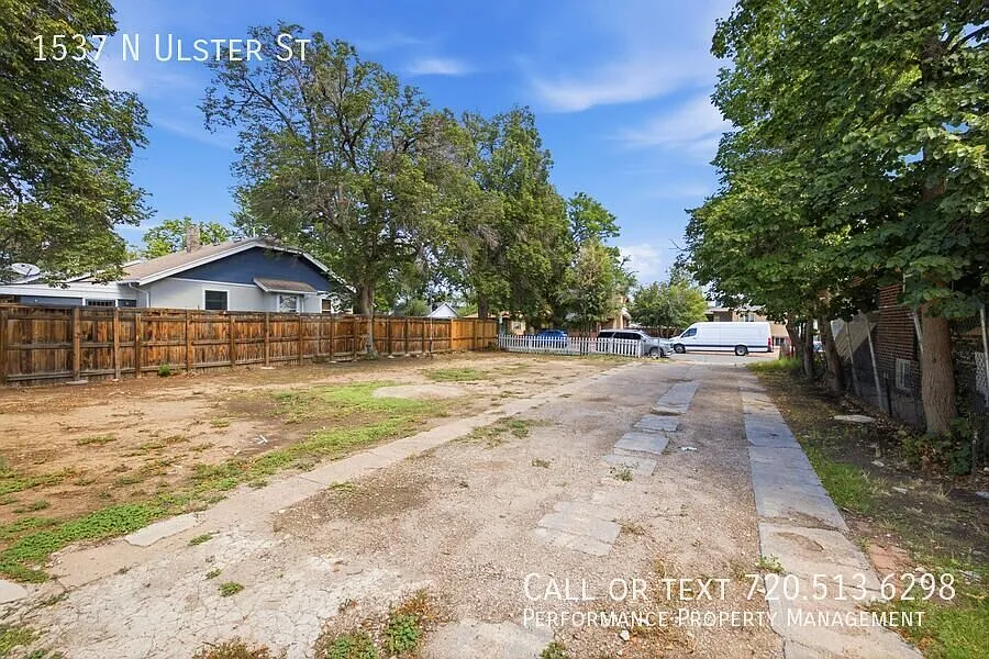 Cozy Denver Home with Functional Layout & Convenient Location — Photo 2
