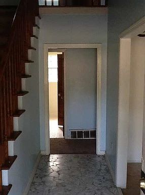 2nd image of 5817 Knight Arnold Rd