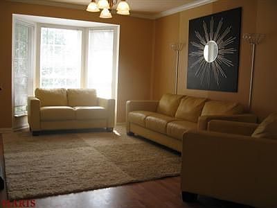 3rd image of 1637 Whispering Creek Dr