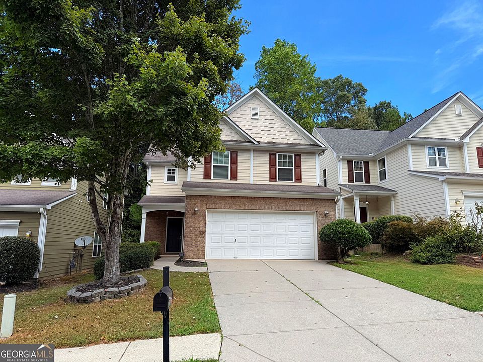 1st image of 220 Brookhaven Ct