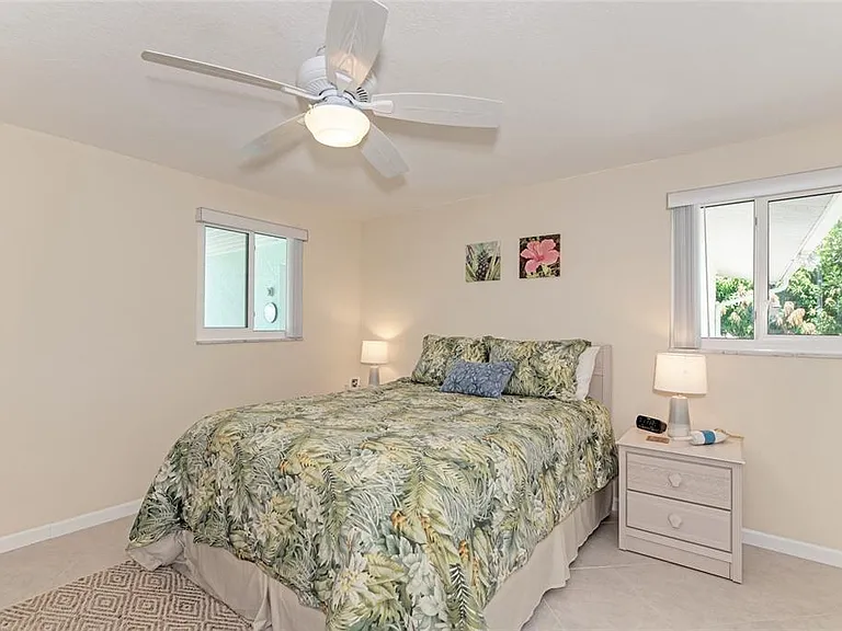 5577 Contento Dr — Photo 22