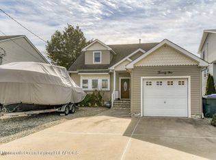 21 Mandalay Rd, Brick, NJ 08723