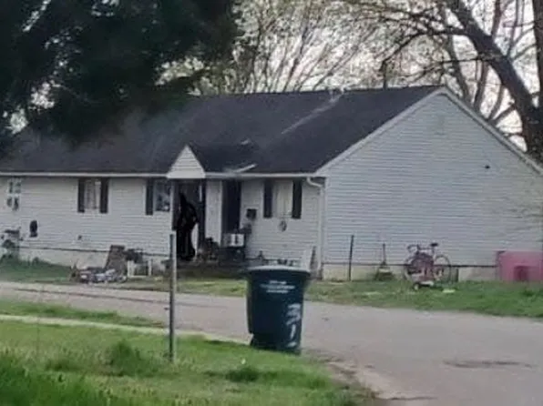 328 Marshall Dr, Charlestown, IN 47111