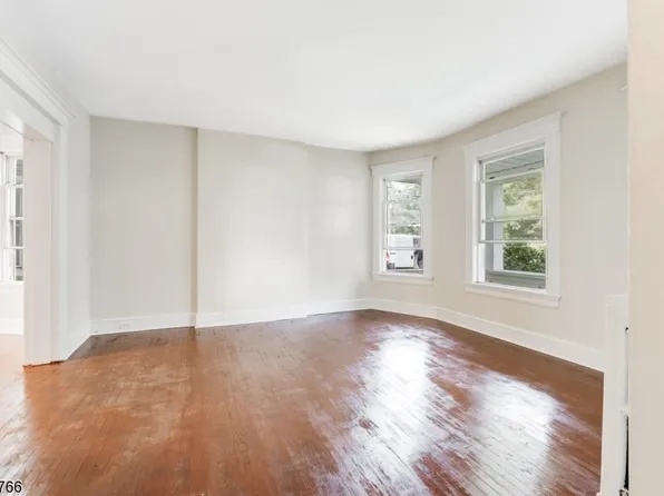 125 Main St, West Orange, NJ 07052