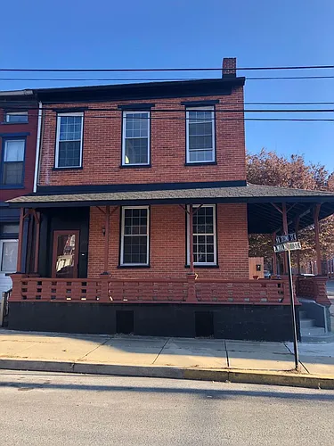 200 Walnut St Photo 1