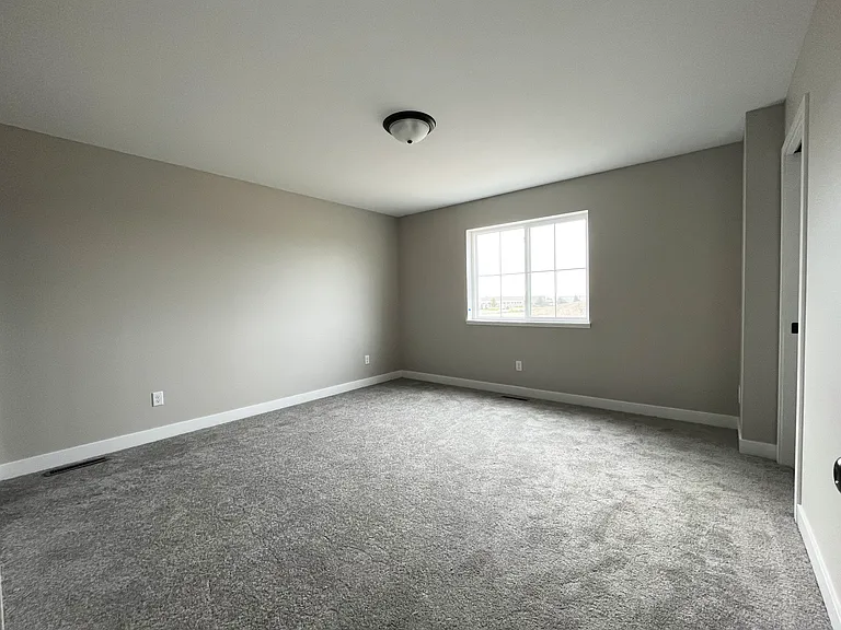 2325 Excel Dr — Photo 21