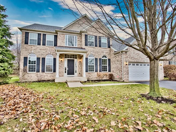 2301 Edgartown Ln, Hoffman Estates, IL 60192