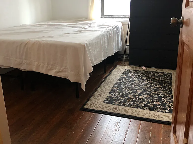 41 Cunard St #2 — Photo 6