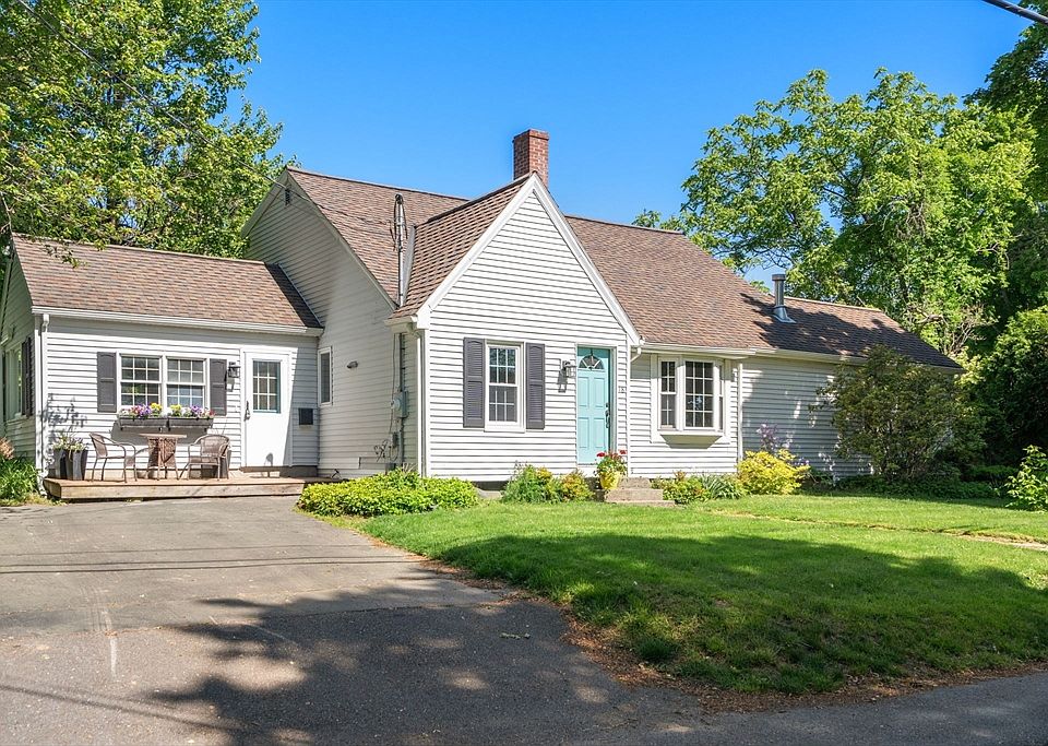 1st image of 18 Lake St