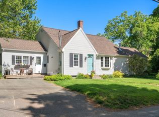 18 Lake St, Shrewsbury, MA 01545