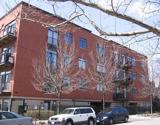 1st image of 1830 N Winchester Ave APT 213
