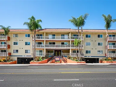 Hermosa Surfs Condominiums - 1707 Pacific Coast Hwy Hermosa Beach