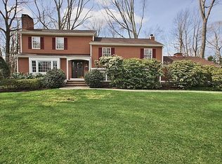 185 Coolidge Ter, Wyckoff, NJ 07481