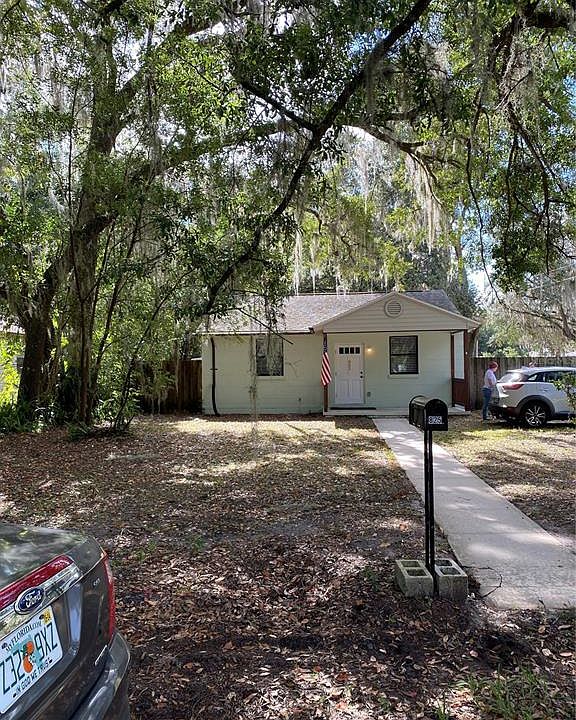 1st image of 825 NW 19th Ave