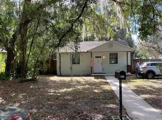 825 NW 19th Ave, Gainesville, FL 32609