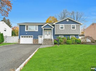 30-06 Morlot Ave, Fair Lawn, NJ 07410