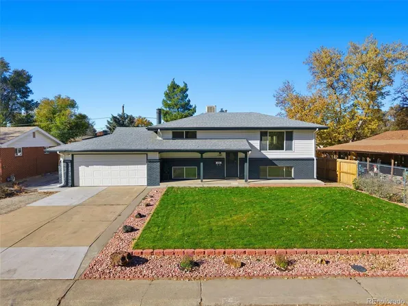 8389 Benton Way, Arvada, CO 80003