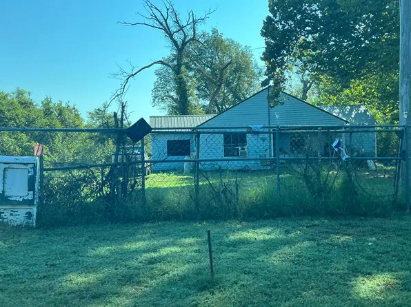 12264 S 353rd Rd, Holdenville, OK 74848