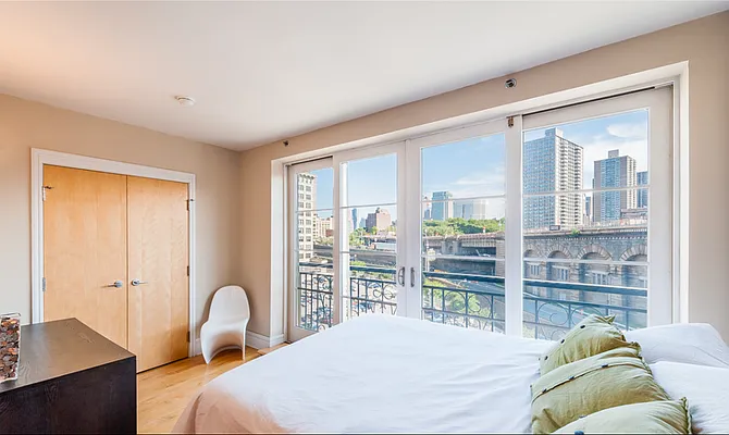 Sold by NY Casa Group | media 3