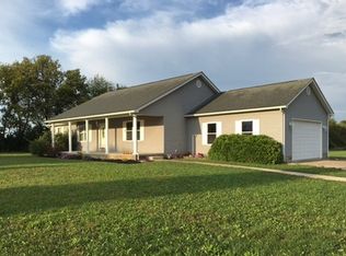 18532 Commercial Point Rd, Circleville, OH 43113