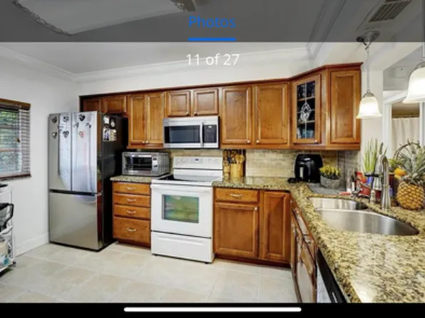 4040 Crystal Lake Dr #101, Pompano Beach, FL 33064