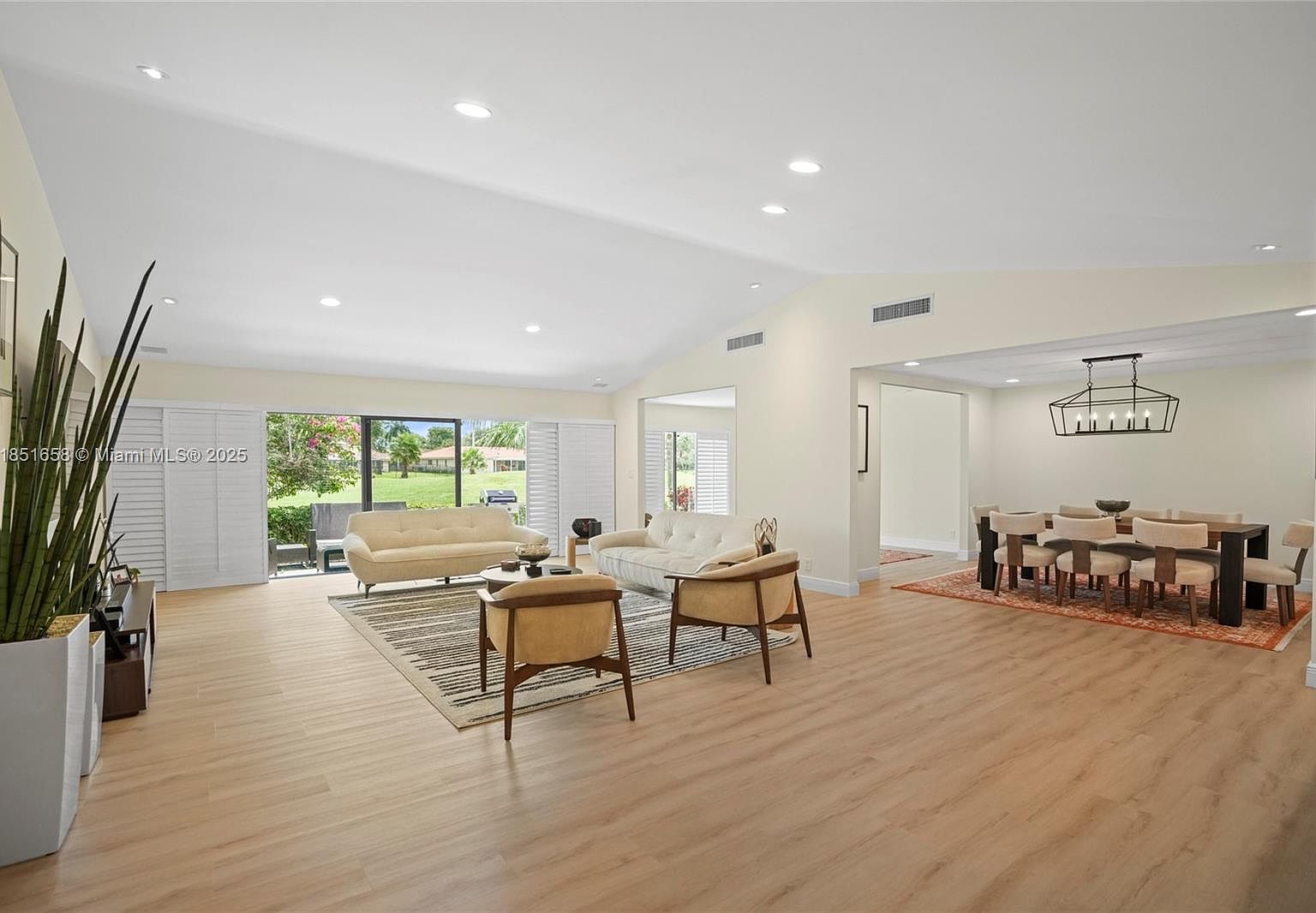 3650 N 36th Ave APT 29