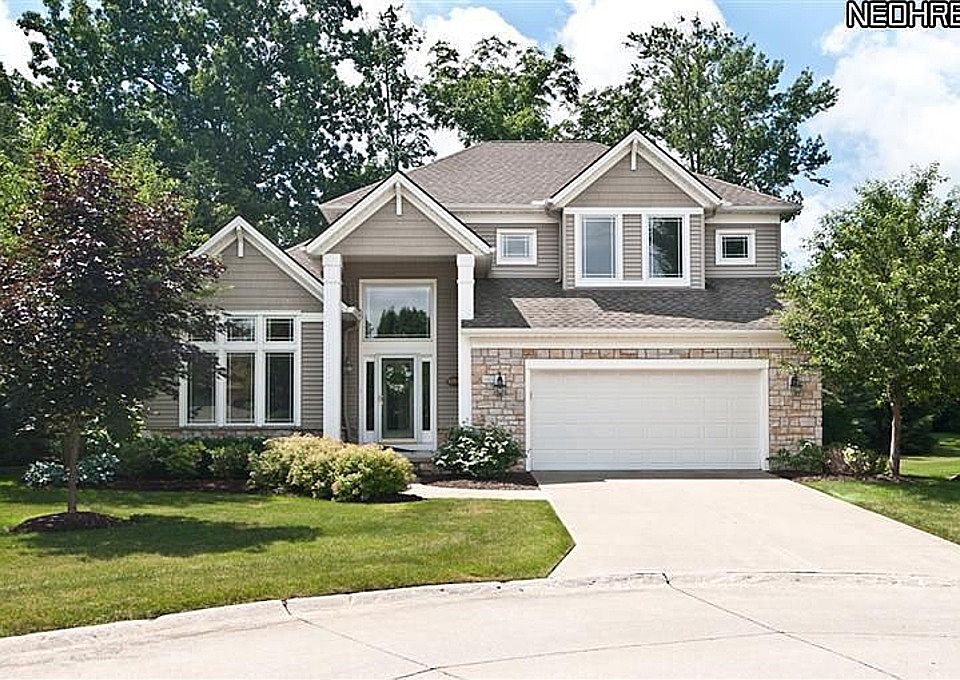 1st image of 30905 Walden Dr