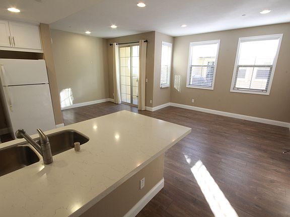 5th image of 5030 Juneberry Ct