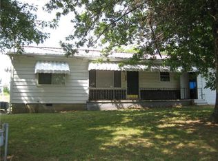 411 W Bean St, Lincoln, AR 72744