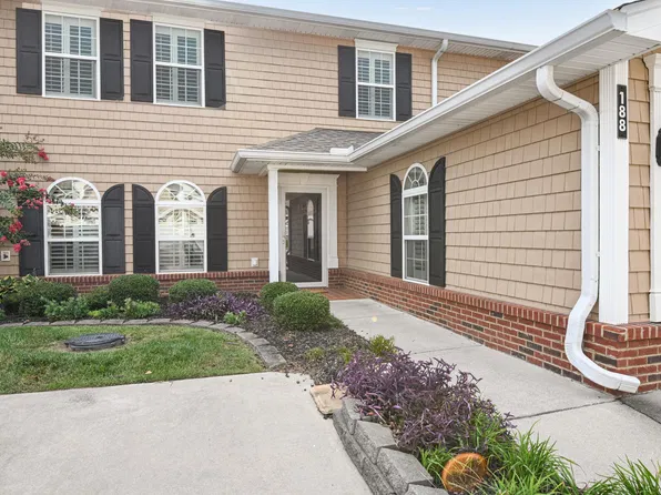 1903 Summit View Dr #188, Dalton, GA 30721