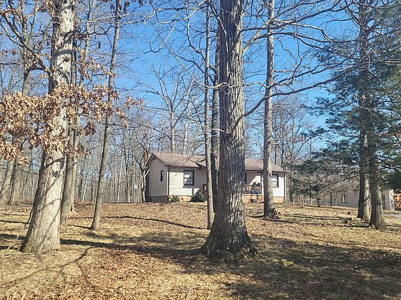 3rd image of 9469 Tapp Hollow Ln