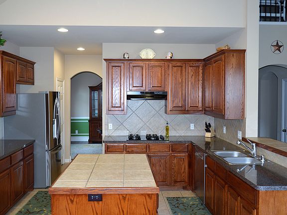 4th image of 7304 Teakwood Dr