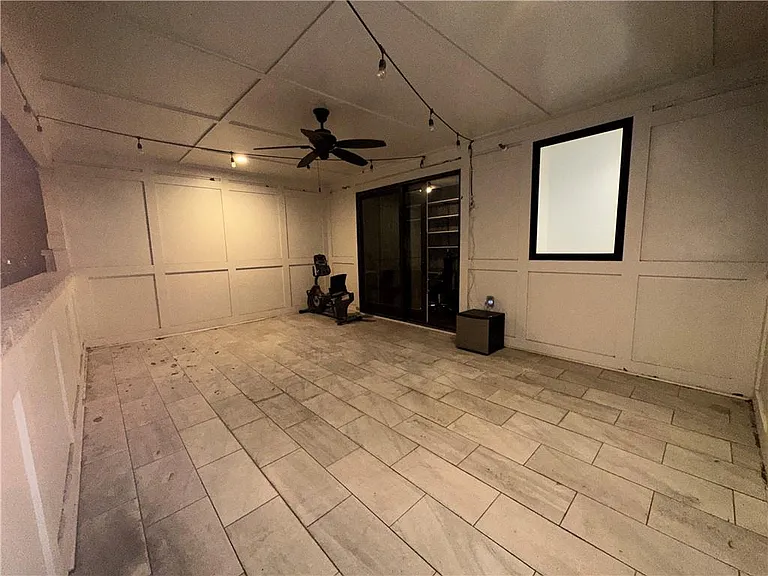 18 Peachtree Ave NE #1 — Photo 19