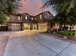 2491 E Penedes Dr, Gilbert, AZ 85298