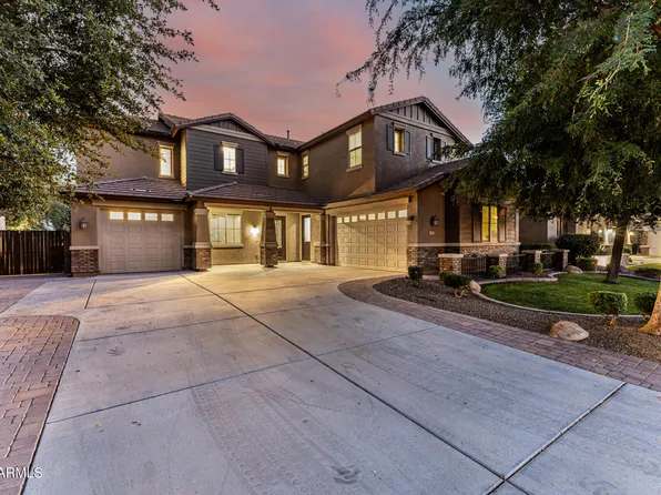 2491 E PENEDES Drive, Gilbert, AZ 85298