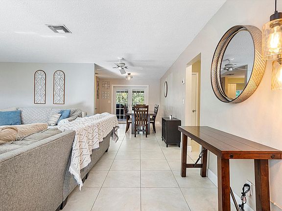 5th image of 5188 SW 94th Avenue