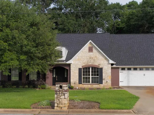 4506 Jeff Davis St, Marshall, TX 75672